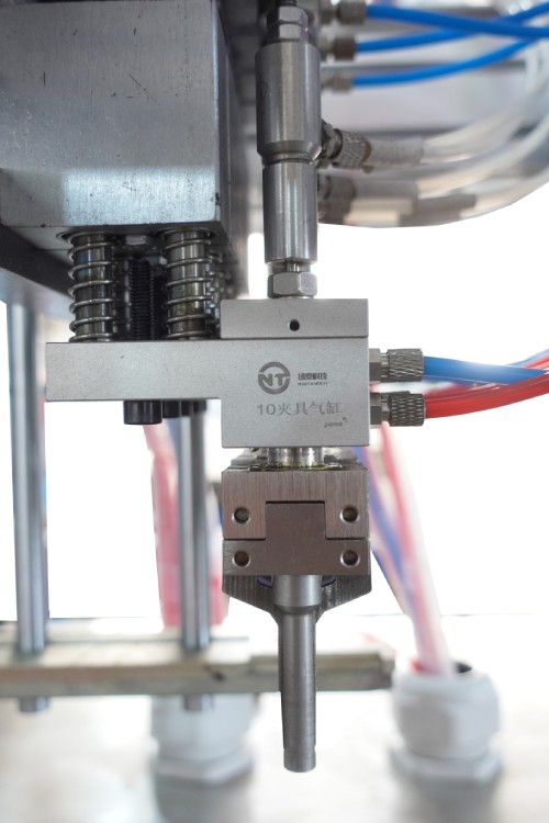 全自动打火机定量灌装机 NT-10SZ